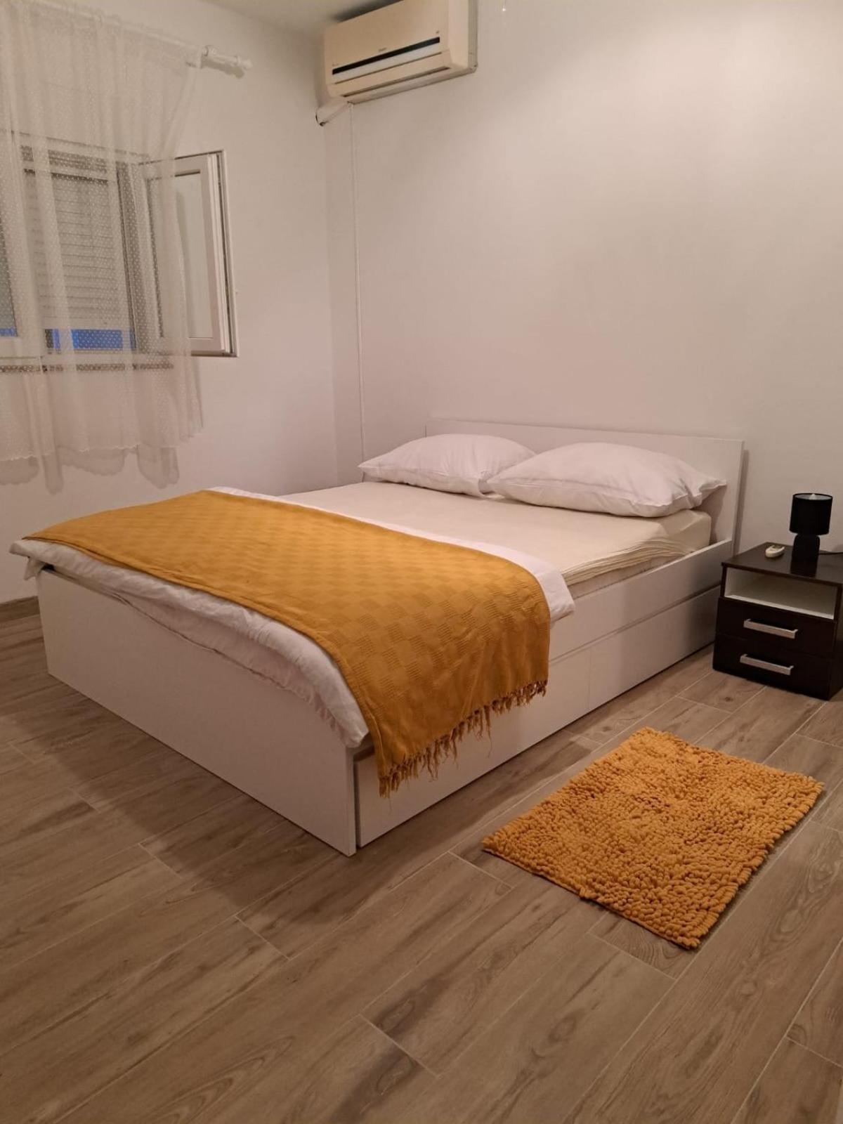 Apartments By The Sea Turanj, Biograd - 364 外观 照片